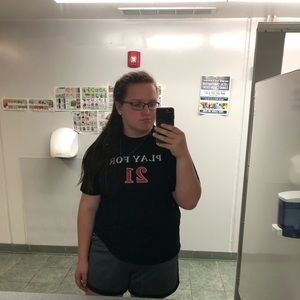 Meet your Posher, Sydney